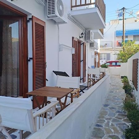 Aphrodite Apartment Parikia  Bagian luar foto